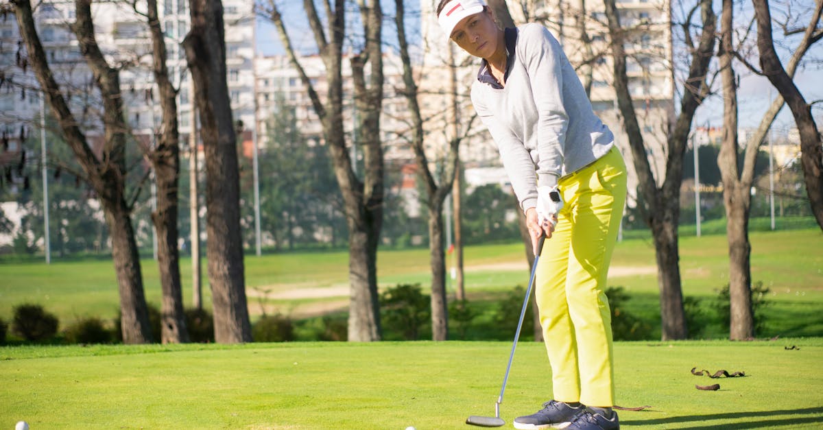 Gaining Competitive Edge in Job Markets with Certification